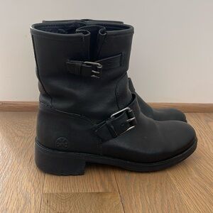 Tory Burch Black Leather Flat Ankle Bootie